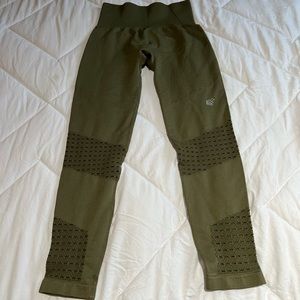 Jed North olive green seamless leggings.